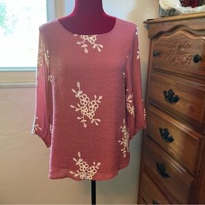 Annaliese Top Embroidered Elegance! Rose & White Size XL